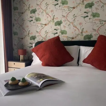 Azkarraga アモレビエタ・エチャノ