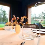 Azkarraga Hotel *