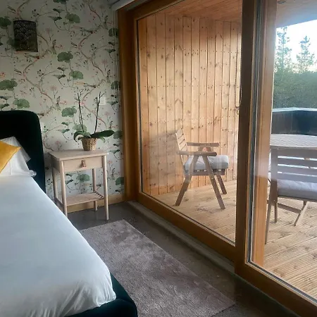 Azkarraga Hotel